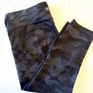 Lululemon Align high-rise crop leggings - size 16